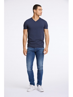 Lindbergh navy T-shirt med V-hals – aktive størrelser XS, S, M, L, XL, XXL og XXXL
