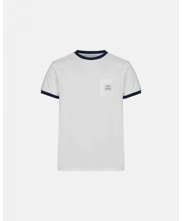 Se RESTERÃDS økologisk bomuld retro t-shirt m. logo i hvid/navy til herre hos Sokkeposten.dk