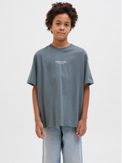 Jack & Jones Junior T-shirt i Stormy blå med tekst print til drenge