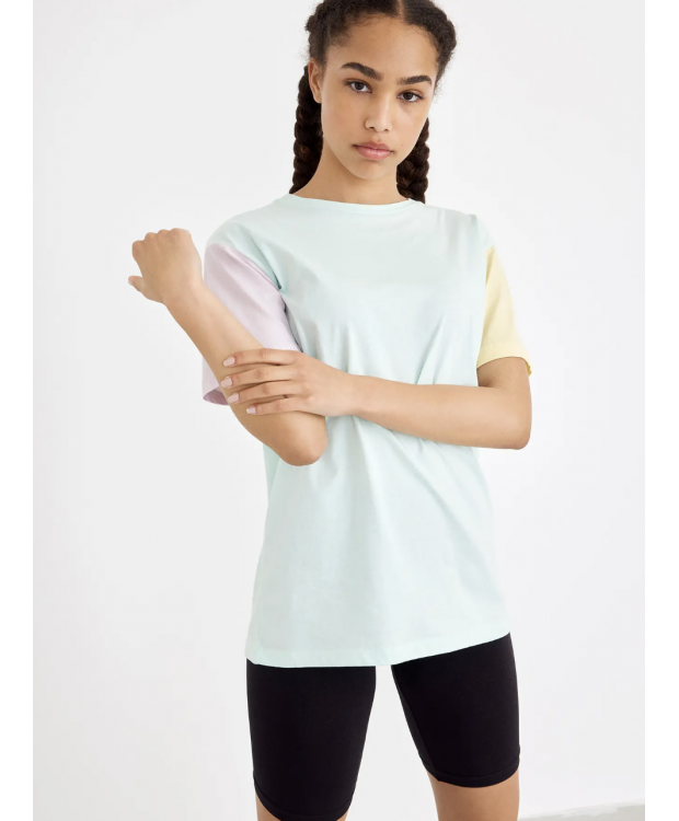 LMTD NLFHALEY SEAMLESS SHORTS NOOS i sort til piger
