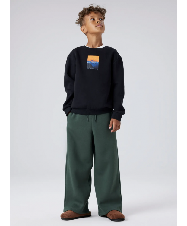 Name it wide leg sweatpants i grøn til drenge