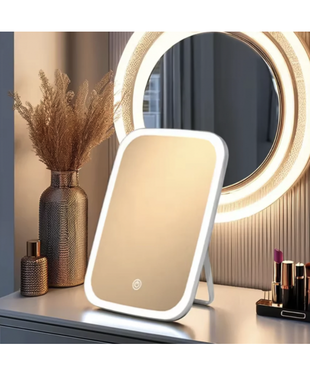 THE SQUARE | Firkantet Spejl Med Lys