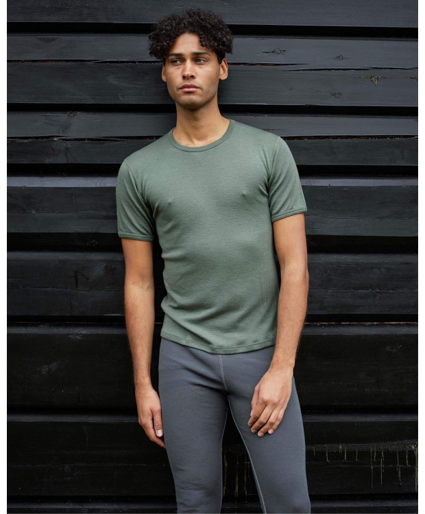 DOVRE Wool T-shirt i Mørkegrøn med Rund Hals til Herre – 100% Uld