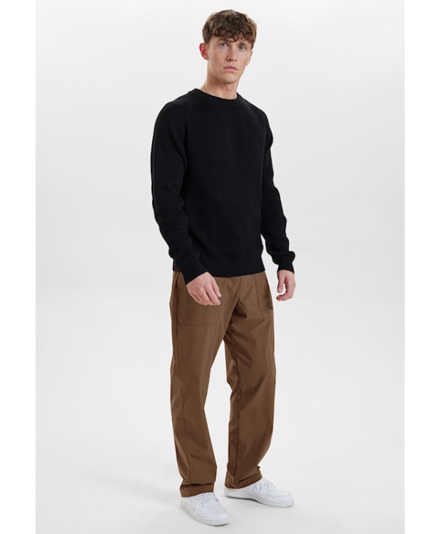 Resteröds strikket pullover i navy til herre billede 3