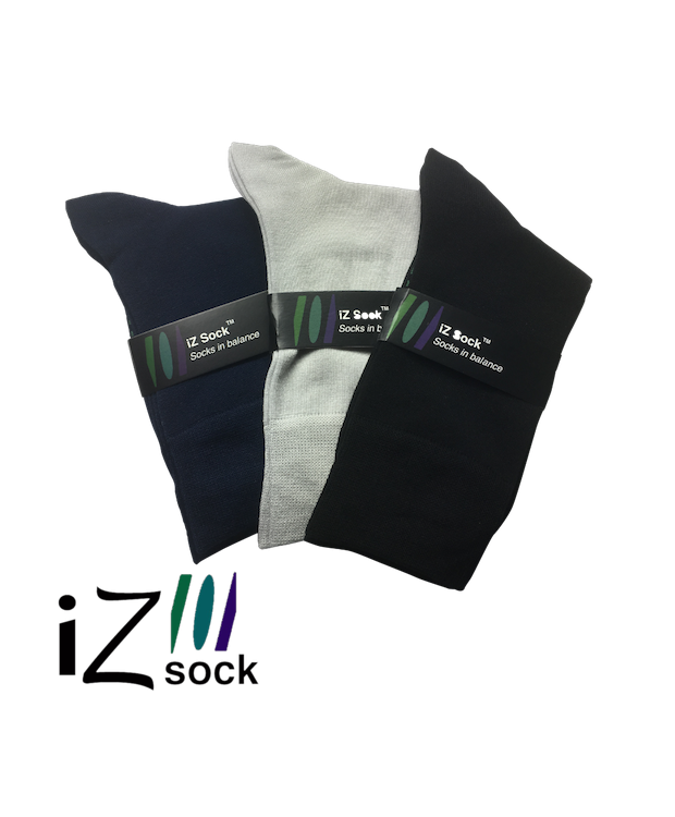 iZ Sock 3pak bambusstrømper i navyblå, sort og hvid til unisex