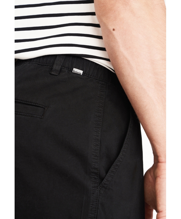 Resteröds chino shorts i sort til herre billede 5