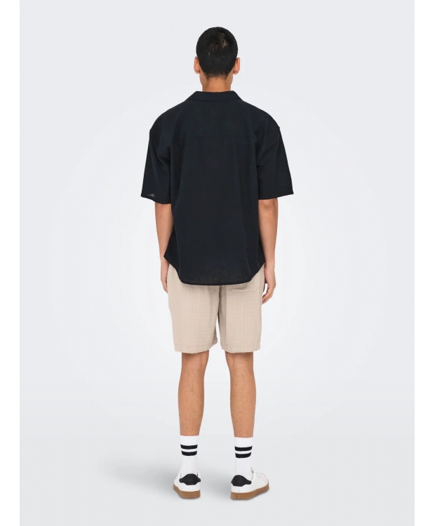 ONLY & SONS T-shirt skjorte i sort til herre
