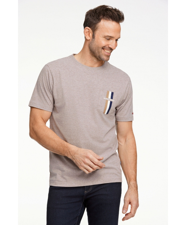 BISON O-Neck T-shirt i genanvendt bomuldsblanding i DK sand til here