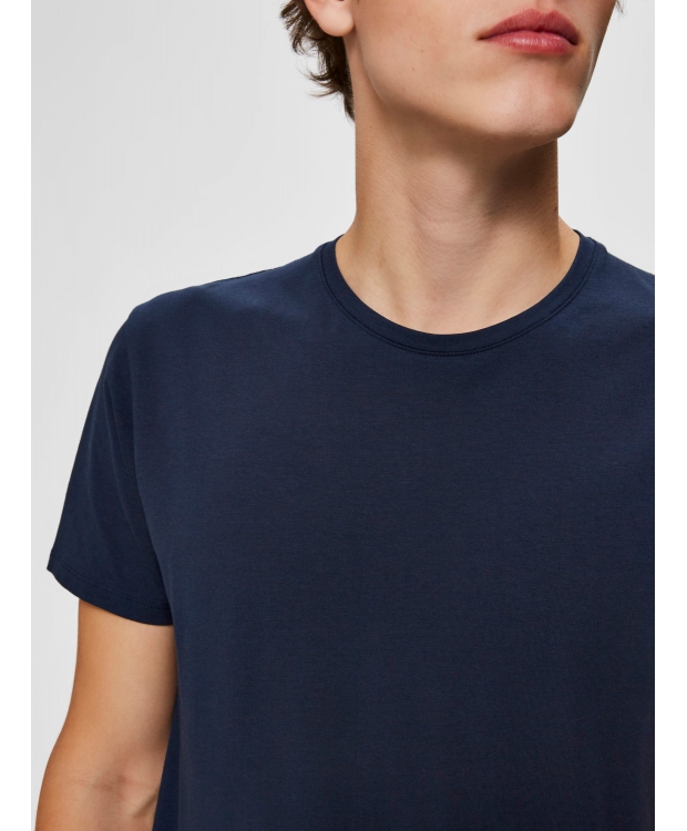 Selected t-shirt med økologisk bomuld i navy blazer til herre billede 5